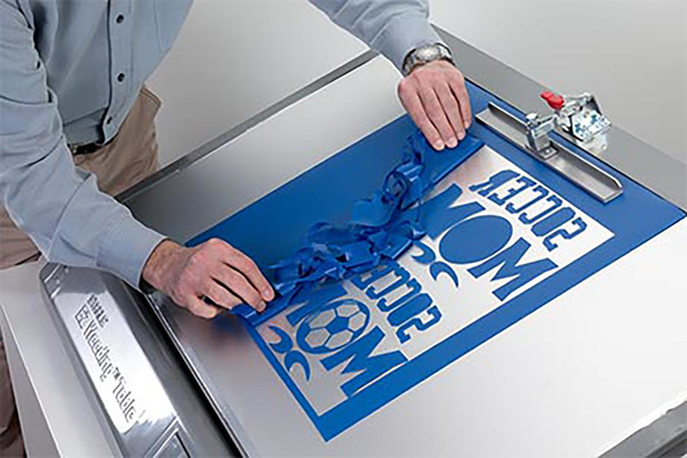 Vink voegt STAHLS' textielfolies aan gamma toe