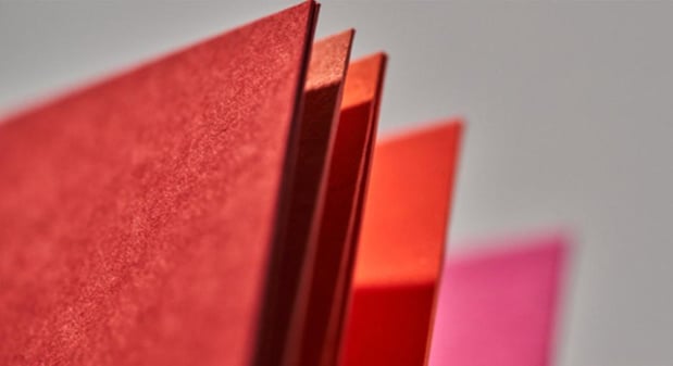 Flyeralarm en partenariat avec Gmund Papier autour de papiers de création 