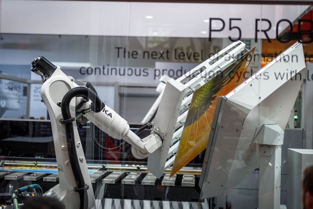 Durst présente une configuration robotisée à la Fespa de Munich