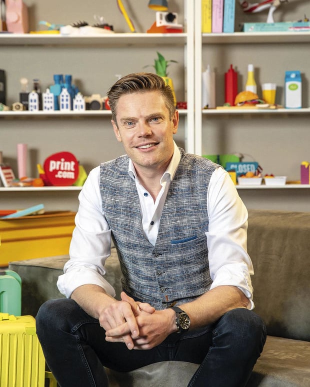 Print.com investit dans une ligne à sublimation pour le grand format