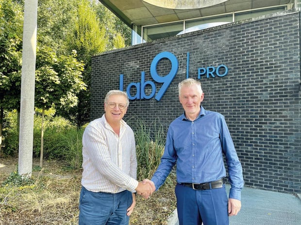 Partenariat entre Lab9 Pro et PantoonBenes pour l'impression grand format 