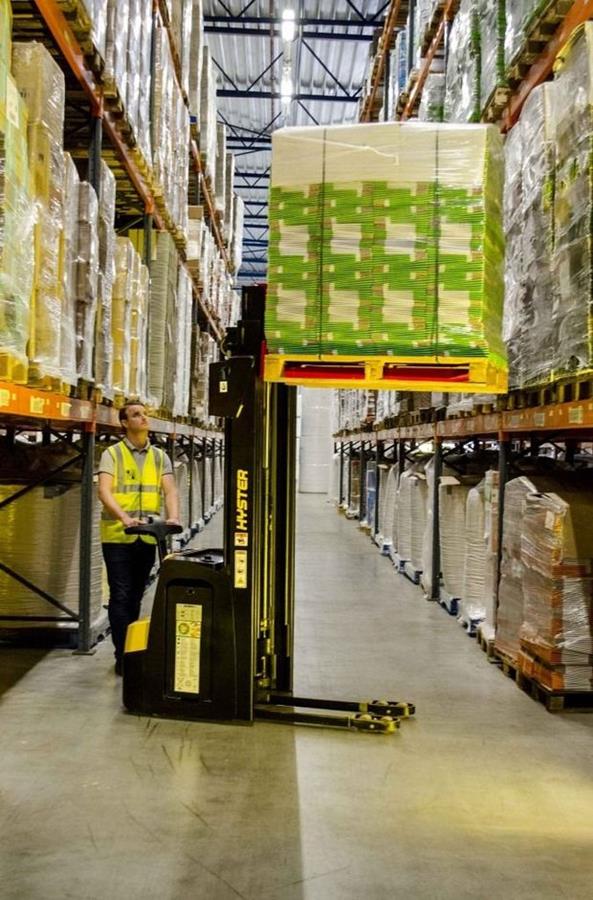 SOLUTIONS TRANSPALETTES GERBEURS D'HYSTER®