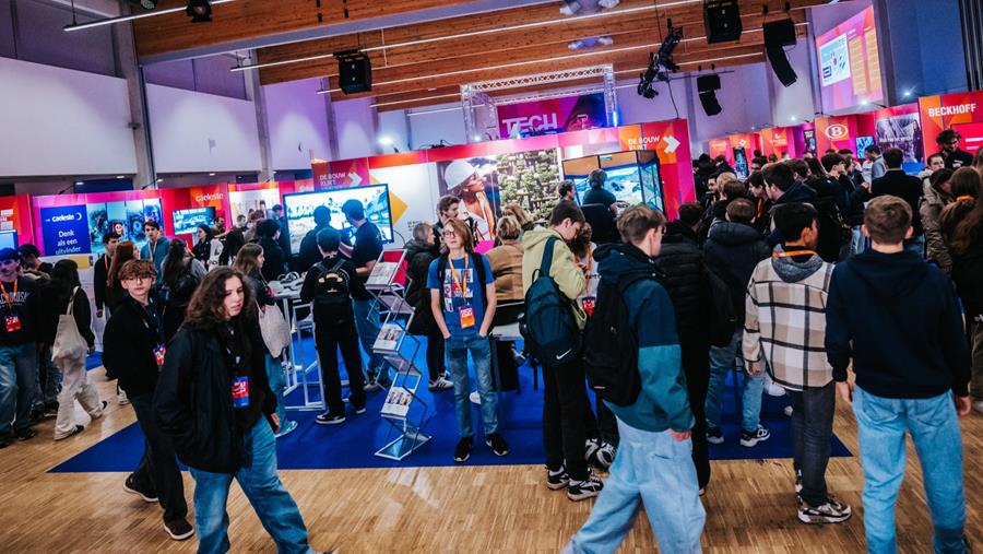 Bijna 2500 jongeren en 23 bedrijven op eerste TechFair